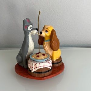 Hallmark Disney Lady and the Tramp 2003 Ornament